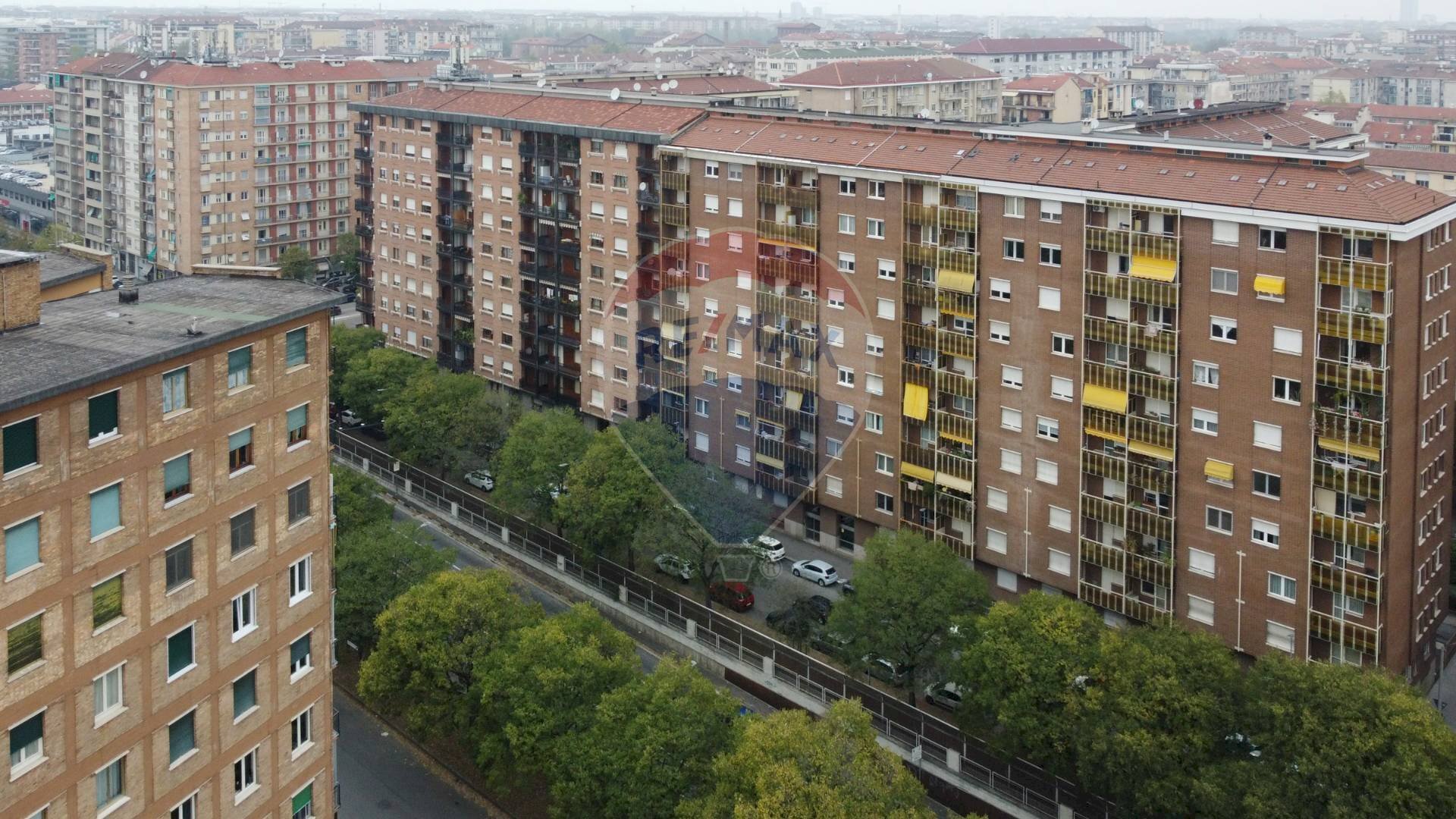 Two-room apartment Corso Eusebio Giambone, 59 
 Lingotto, Torino (neighborhood Lingotto) - photo 2