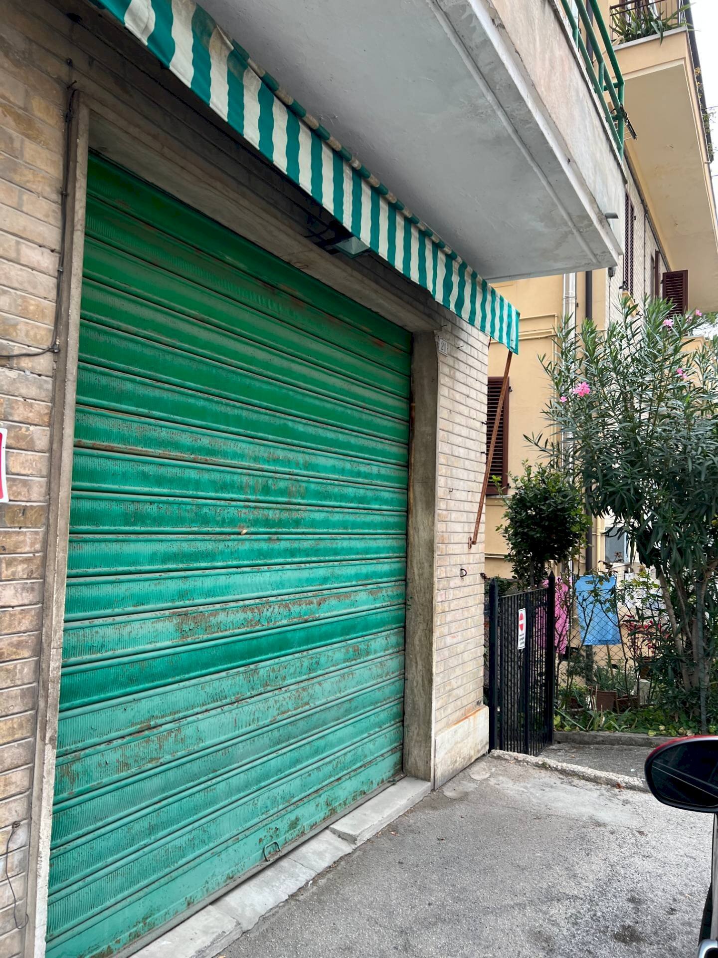 Commercial Premises Via Speranza, Fermo - photo 1