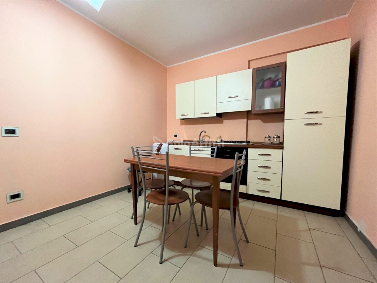 Three-room apartment Catanzaro - photo 2