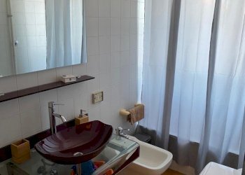 12- Bagno1.jpg - Appartamento VIA MAROCCO, Mozzagrogna - foto 13