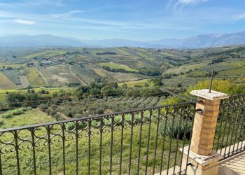 17- Terrazza4.jpg - Appartamento VIA MAROCCO, Mozzagrogna - foto 17