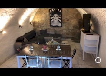 6a42debb-eae0-4d75-952e-fb6ea46e7445.jpg - Casa indipendente Via delle Ginestre 32, Ventimiglia - foto 26