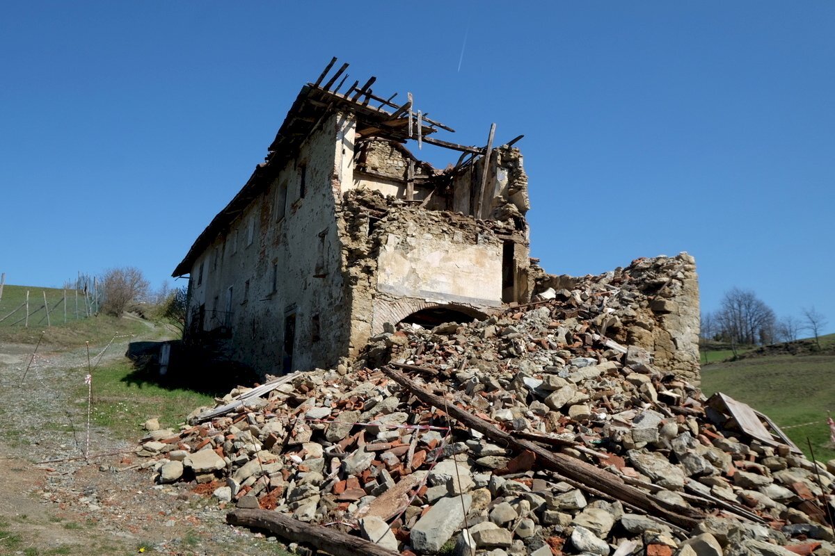 1-IMG_8496.JPG - Townhouse Sbernera, Mioglia - photo 2