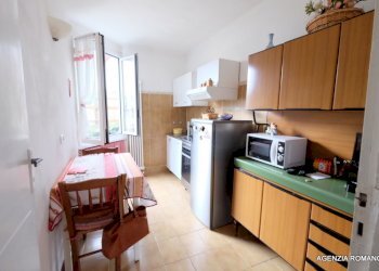 25-IMG_1778.JPG - Three-room apartment Urbe - photo 8