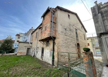 Casa indipendente via Roma, Sant'Egidio alla Vibrata - foto 4