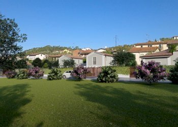 lu2.jpg - Terreno edificabile Luni - foto 3