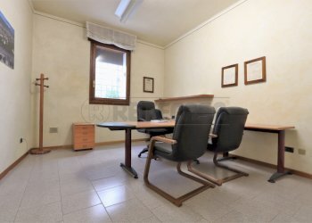 IMG_2739.JPG - Ufficio Stradella Barche, Vicenza - foto 1