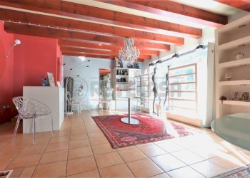 IMG_2917.JPG - Locale Commerciale Via Umberto Tadiotto, Vicenza - foto 2