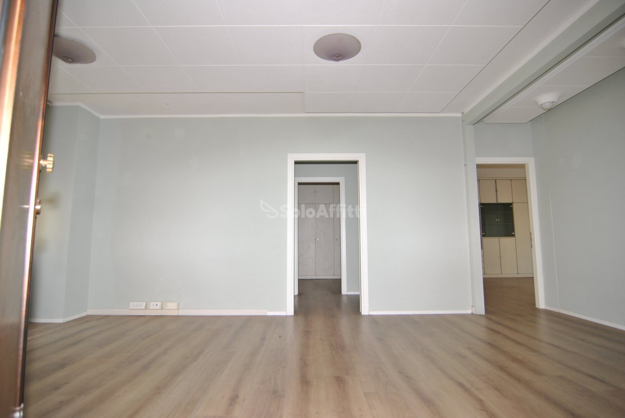 INGRESSO - Office Via Cairoli 61, Livorno - photo 3