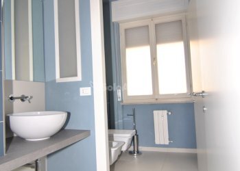 SERVIZIO CON ANTIBAGNO - Office Via Cairoli 61, Livorno - photo 9