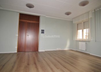 INGRESSO - Office Via Cairoli 61, Livorno - photo 13