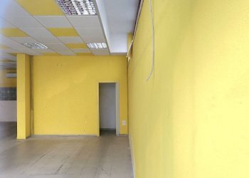 locale - Locale Commerciale Via del Mare 72/B, San Benedetto del Tronto - foto 4