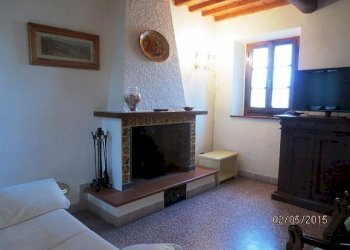 412182.jpg - Porzione di casa Seravezza - foto 4