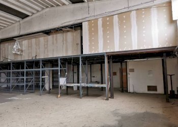 Capannone Terzo - foto 13