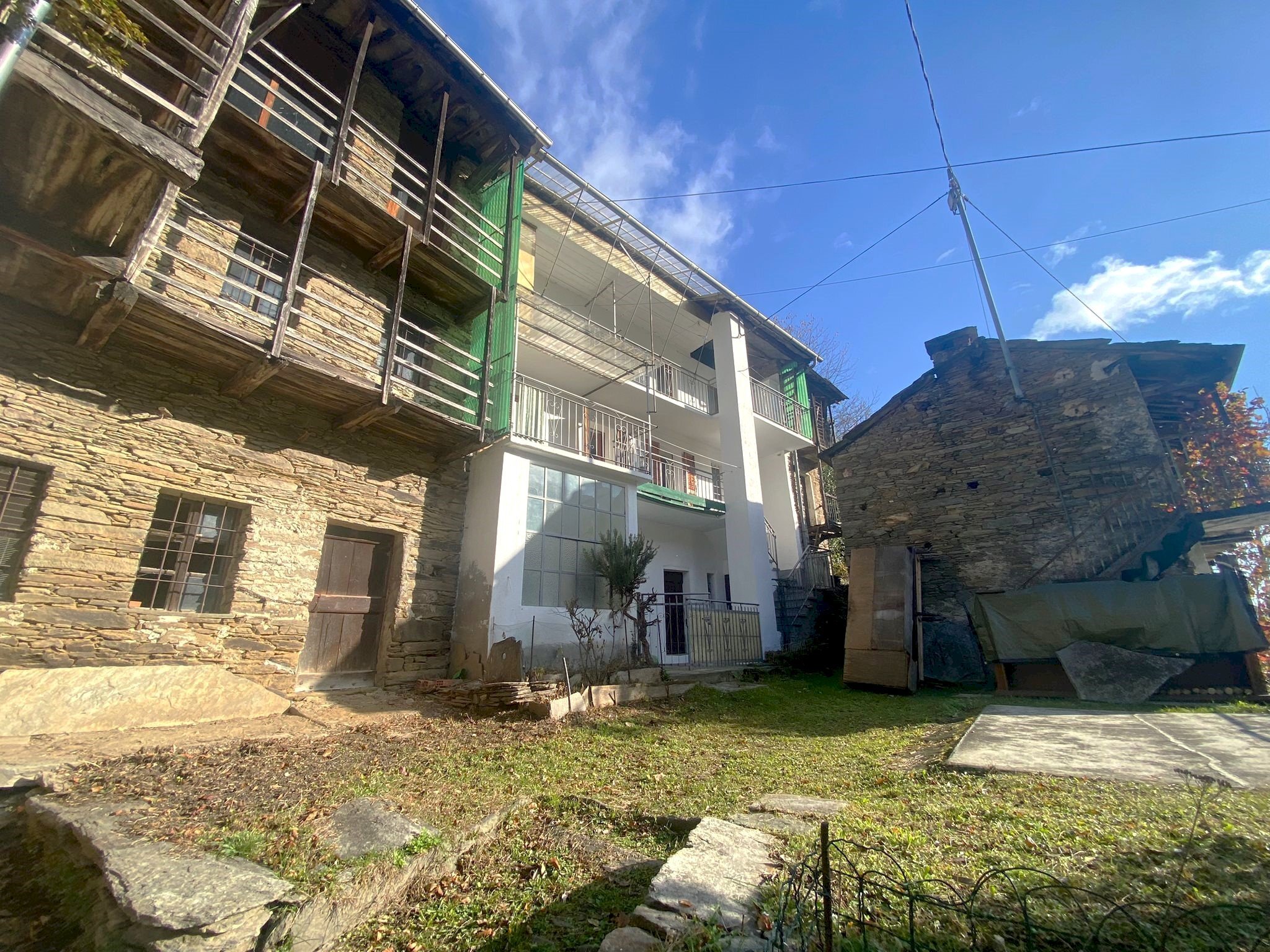 Semi-detached house Borgata Ferrieri, 5, Pramollo - photo 1