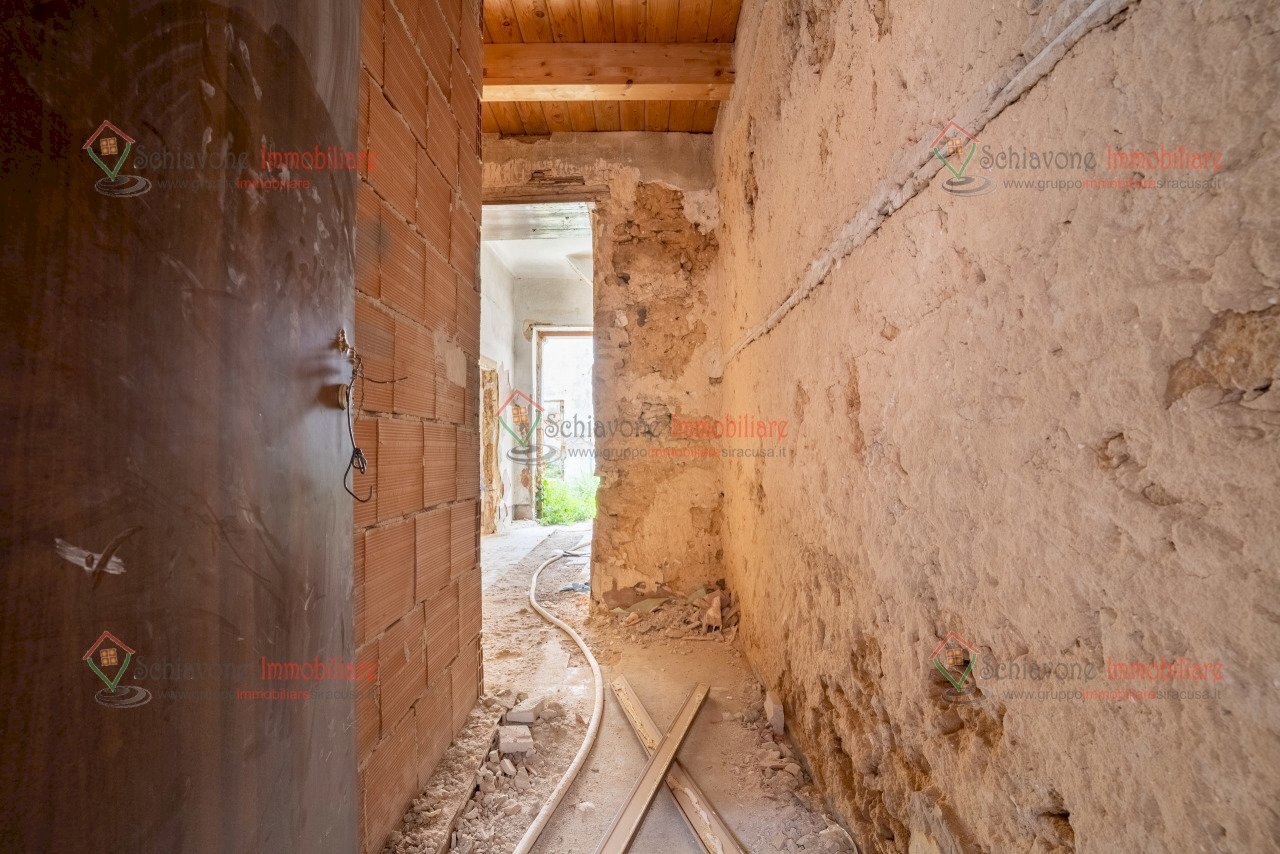 RIC00312-HDR.jpg - Quadrilocale Floridia - foto 2