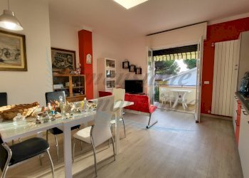 20221031_160528.jpg - Appartamento Via Tevere, Rosignano Marittimo - foto 1