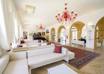 Salone - Bilocale contrada Masseria Li Turchi, Castrignano del Capo - foto 12