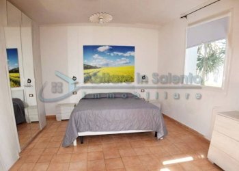 Camera da letto - Bilocale contrada Masseria Li Turchi, Castrignano del Capo - foto 8