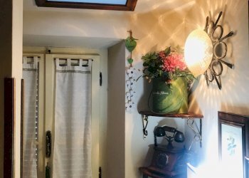 460799.jpeg - Porzione di casa Pietrasanta - foto 13