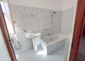 bagno - Three-room apartment Via Meridiana 25, Sanremo - photo 17