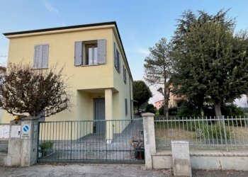 Independent house Medicina - photo 2