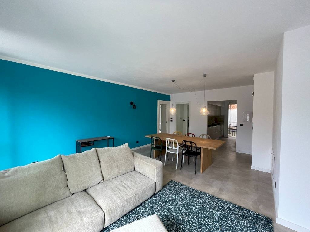 Sala - Four-room apartment vicolo della Madonnetta, 1, Chieri - photo 3