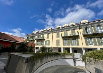 Facciata - Quadrilocale vicolo della Madonnetta, 1, Chieri - foto 15