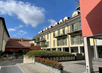 Facciata - Quadrilocale vicolo della Madonnetta, 1, Chieri - foto 16