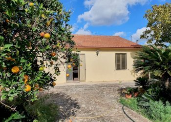 1.jpg - Villa Modica - foto 1