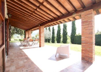 vendesi casa colonica con piscina ristrutturataven - Bed & Breakfast Via San Gemma Galgani 4, Pescaglia - foto 10