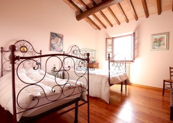 rustico in pietra vendesi piscina colline lucca (7 - Bed & Breakfast Via San Gemma Galgani 4, Pescaglia - foto 23