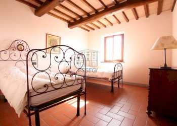 rustico in pietra vendesi piscina colline lucca (1 - Bed & Breakfast Via San Gemma Galgani 4, Pescaglia - foto 28