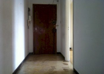 ingresso affitto via giglioli marassi genova.jpg - Apartment Via Giglioli 10, Genova (neighborhood Marassi) - photo 17