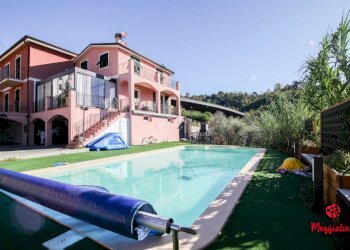 CASA-IN-VENDITA_VILLA_CIQNUE-VANI_NUOVA-COSTRUZION - Villa a Schiera Via Viano 100, La Spezia - foto 2