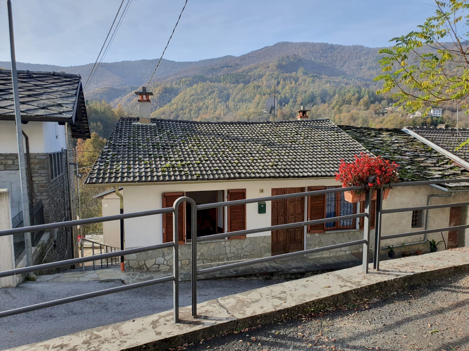 Quadrilocale Borgata Chiesa, 16, Valmala - foto 1