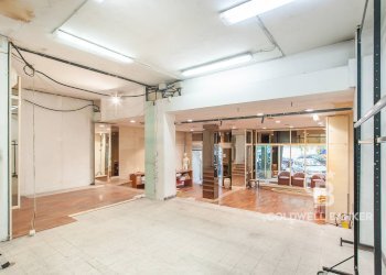 Locale Commerciale Via Rosa Raimondi Garibaldi, Roma (zona Garbatella) - foto 5