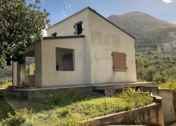 Villa via Francesco Cangialosi, Carini - foto 1