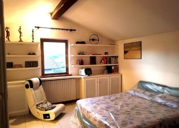 IMG_20240306_181439_edit_279467741953657.jpg - Mansarda Sarzana - foto 4