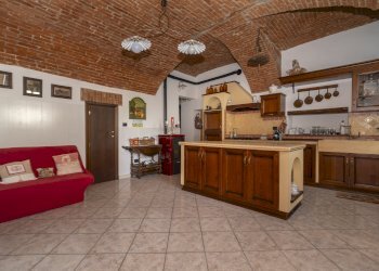 Semi-detached house Via Bernezzo, 11, Caraglio - photo 3