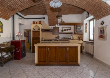 Semi-detached house Via Bernezzo, 11, Caraglio - photo 2