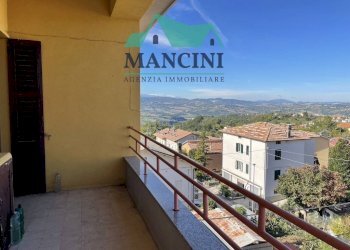 Quadrilocale VIA CESARE BATTISTI, Cupramontana - foto 5