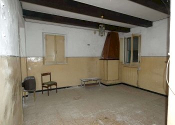 P1000577.jpg - Porzione di casa Belvedere Ostrense - foto 19