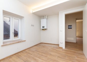 Three-room apartment Via Angelo Brofferio, 8, Caraglio - photo 9