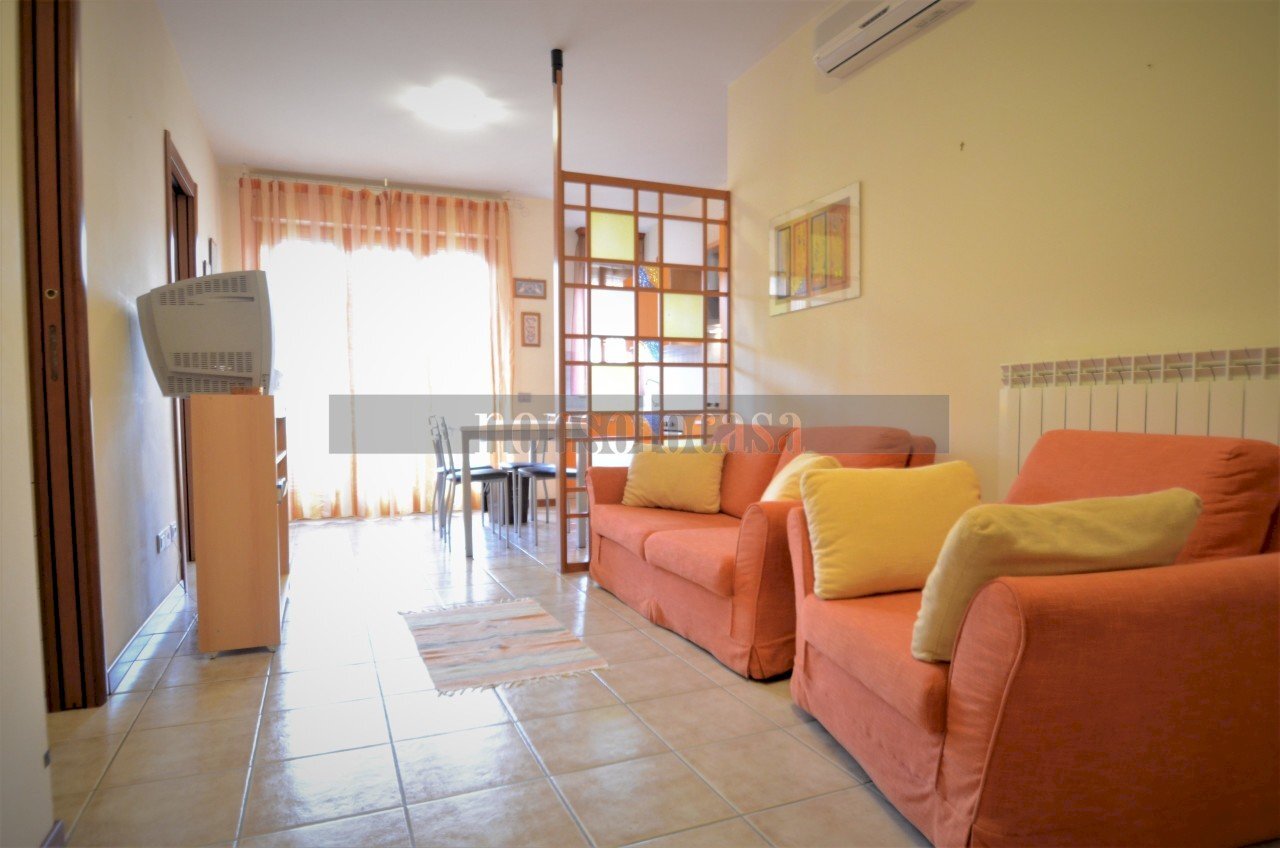 INGRESSO-SOGGIORNO - Three-room apartment Via Antonio Fogazzaro, Assisi - photo 3