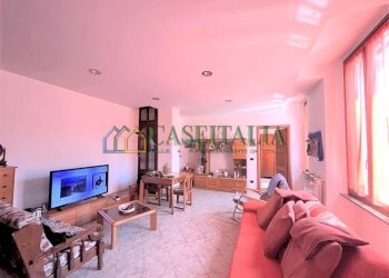 2.jpg - Four-room apartment Samone - photo 4