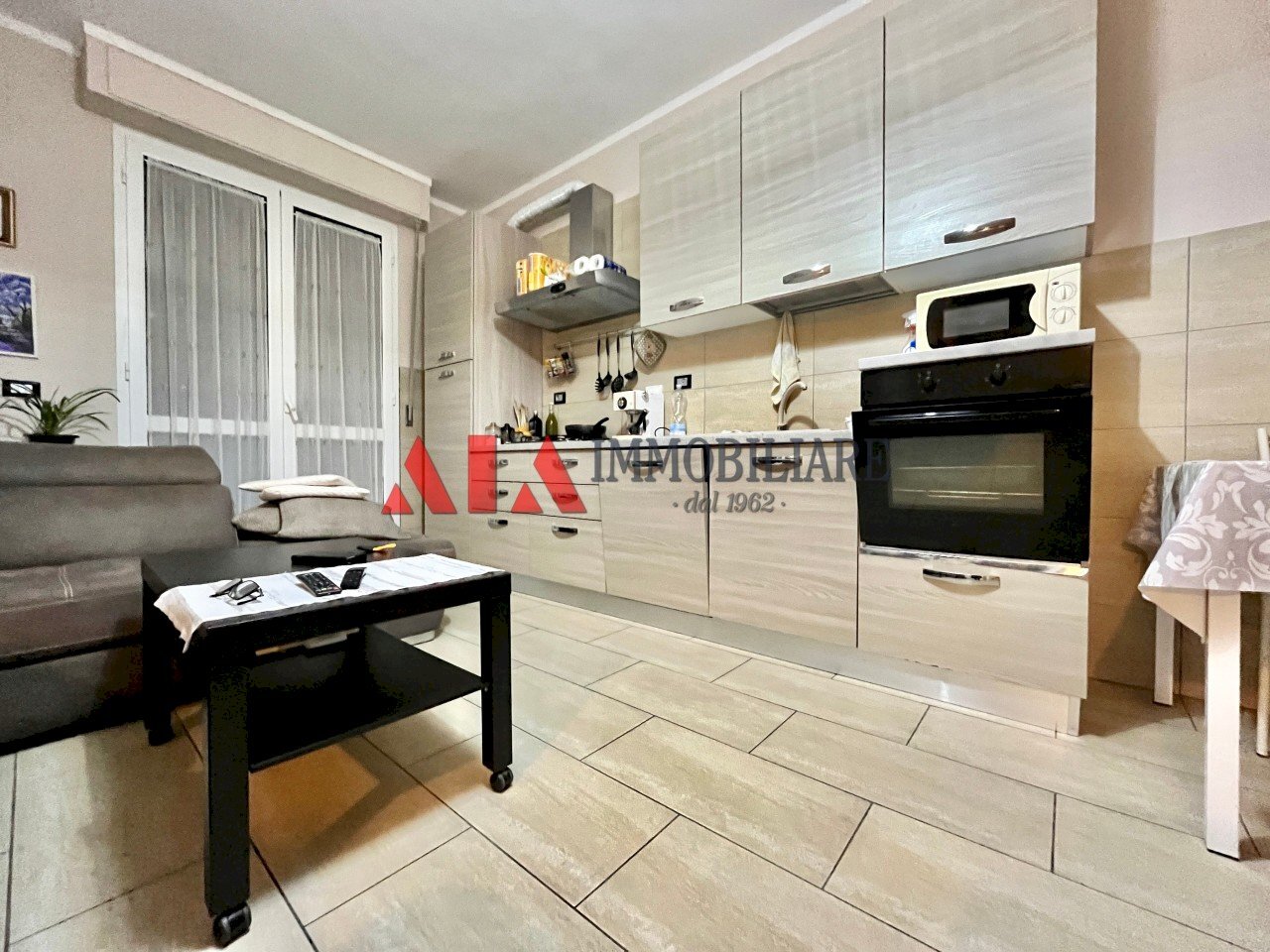 Zona giorno - Appartamento Via Vittorio Veneto, Pontedera - foto 3