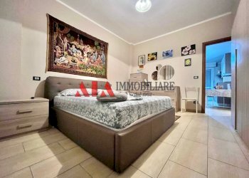 Camera matrimoniale 1 - Appartamento Via Vittorio Veneto, Pontedera - foto 12