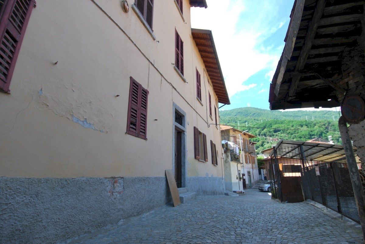 Esterni proprieta - Townhouse via Castello  4, Dongo - photo 1