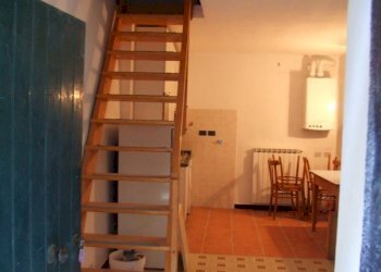 719.JPG - Rustico Via alla Chiesa 96, Castiglione Chiavarese - foto 4